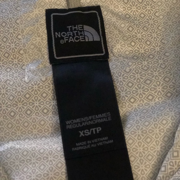 North face rain jacket - Picture 7 of 7